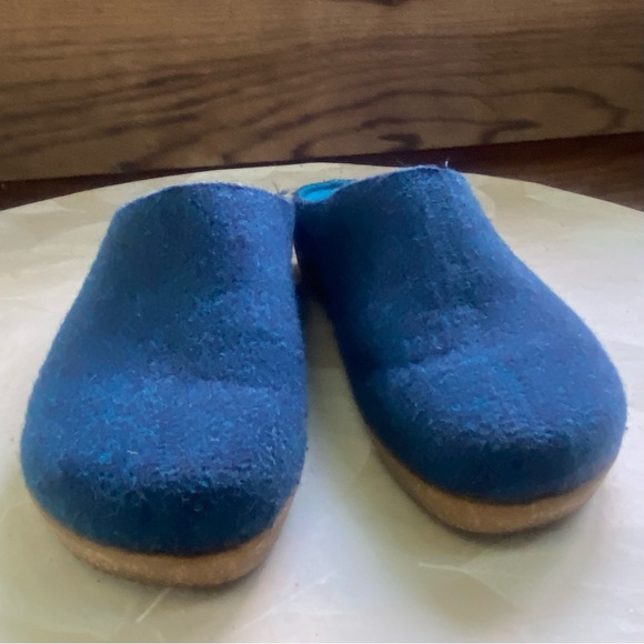 Taos Footwear Shoes Taos Woolery Open Back Clogs Size 41 Poshmark